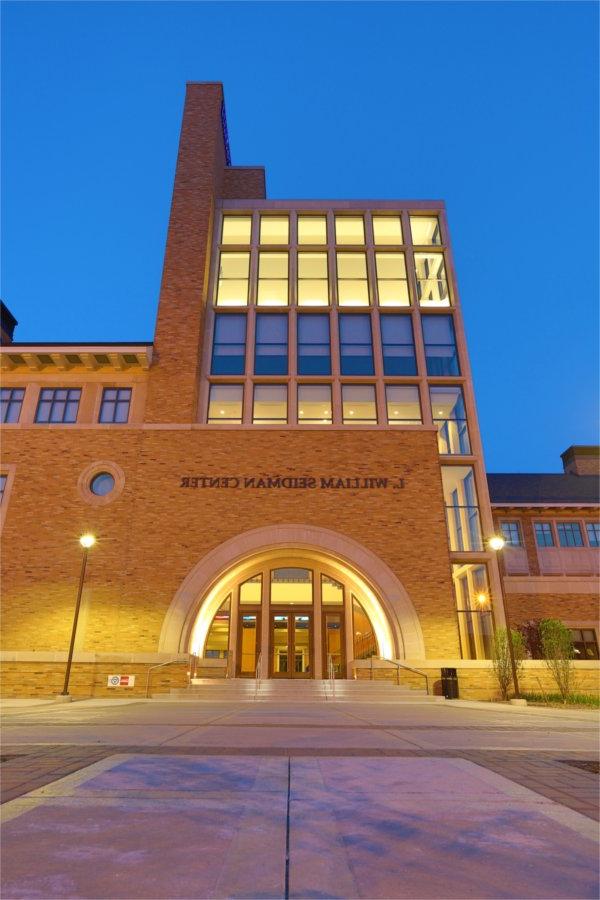 Exterior photo of main entrance at Seidman College of Business